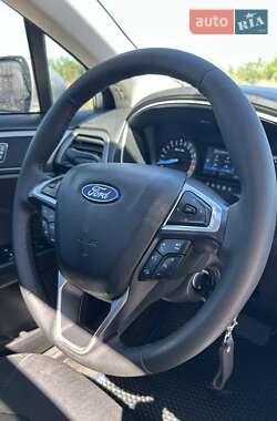 Седан Ford Fusion 2014 в 