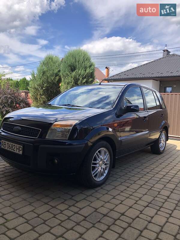 Хэтчбек Ford Fusion 2006 в Виннице