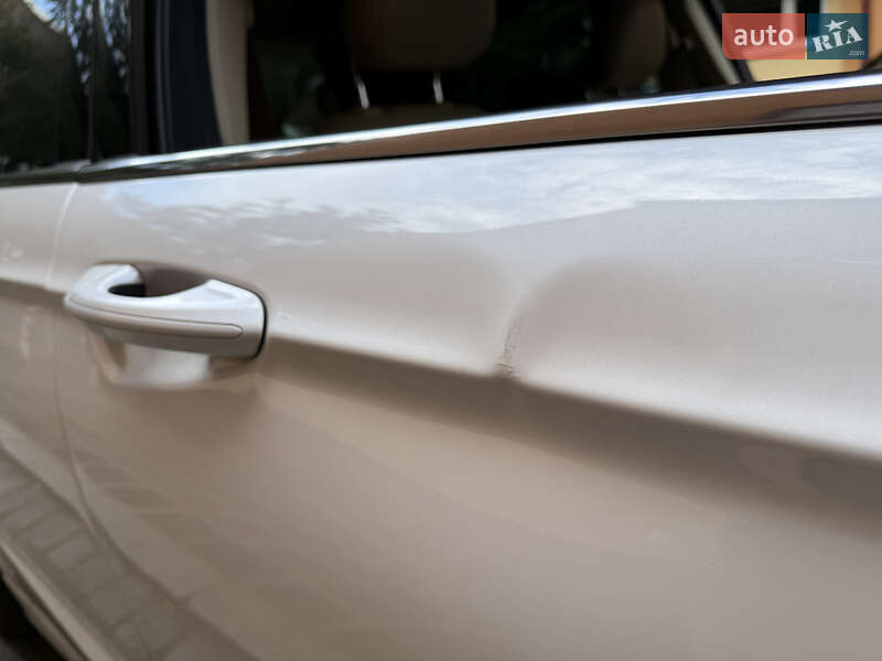 Седан Ford Fusion 2012 в Василькові