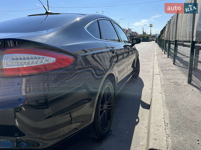 Седан Ford Fusion 2015 в Киеве