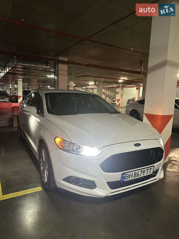 Седан Ford Fusion 2015 в Одессе