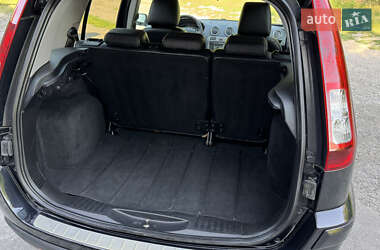 Хэтчбек Ford Fusion 2010 в 