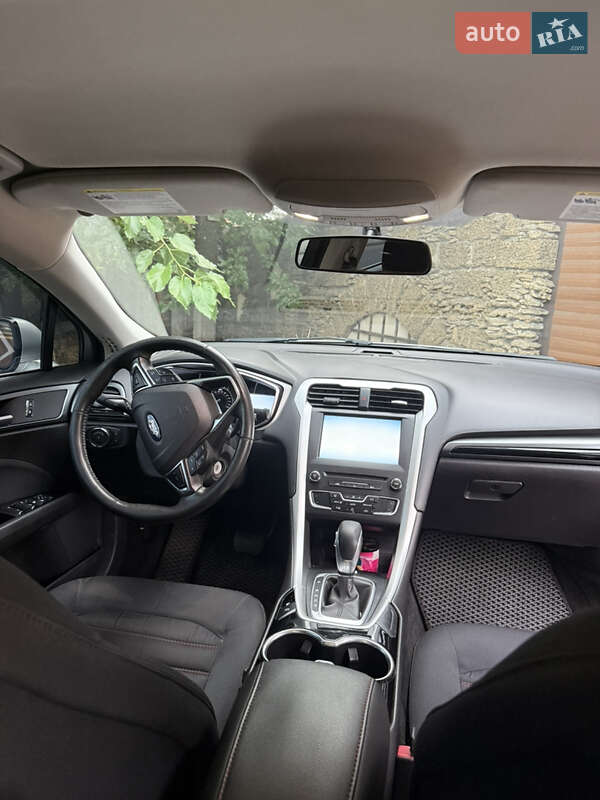 Седан Ford Fusion 2016 в Одессе