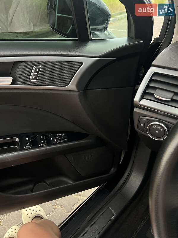 Седан Ford Fusion 2013 в Одессе