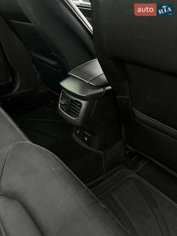 Седан Ford Fusion 2013 в Одессе