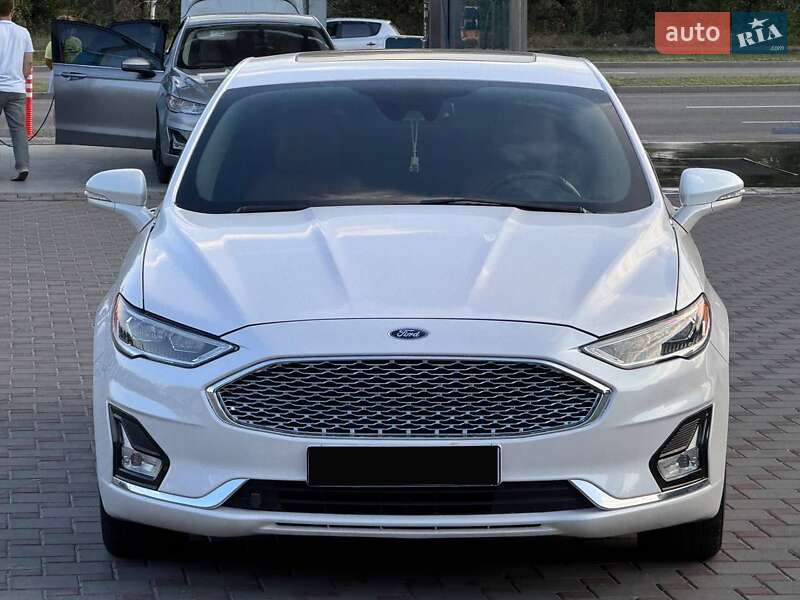 Седан Ford Fusion 2019 в Запорожье