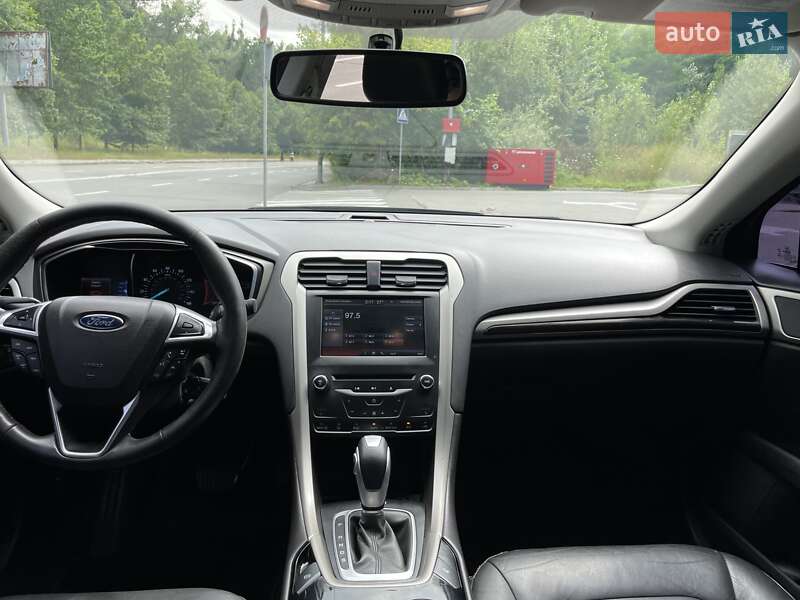 Седан Ford Fusion 2015 в Киеве