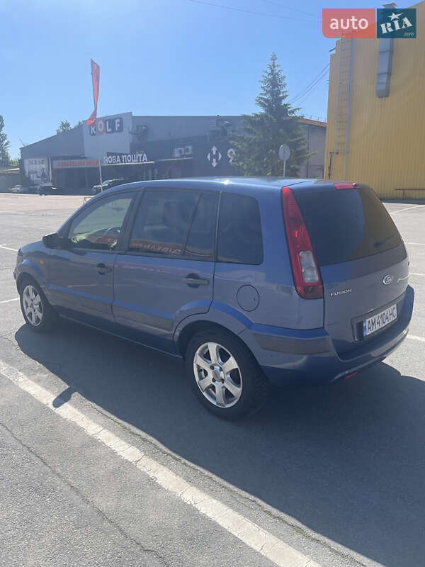 Хэтчбек Ford Fusion 2005 в Житомире
