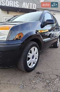 Хэтчбек Ford Fusion 2007 в 