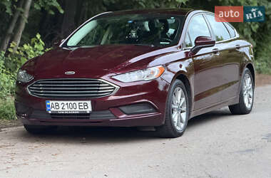 Седан Ford Fusion 2017 в 