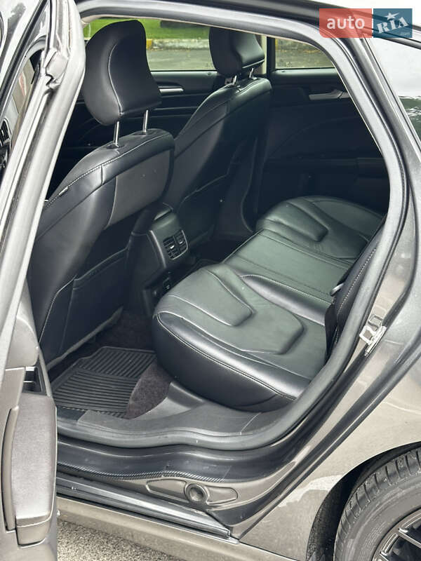 Седан Ford Fusion 2016 в Киеве