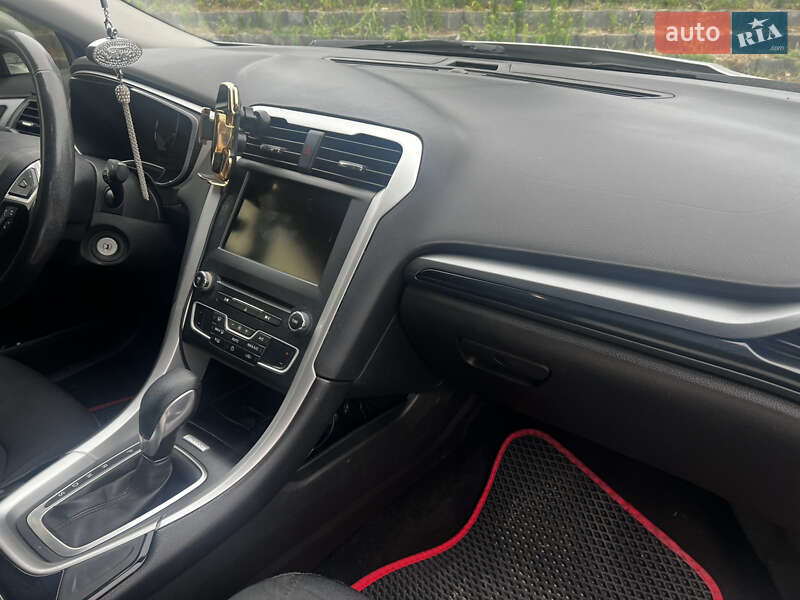 Седан Ford Fusion 2015 в Киеве