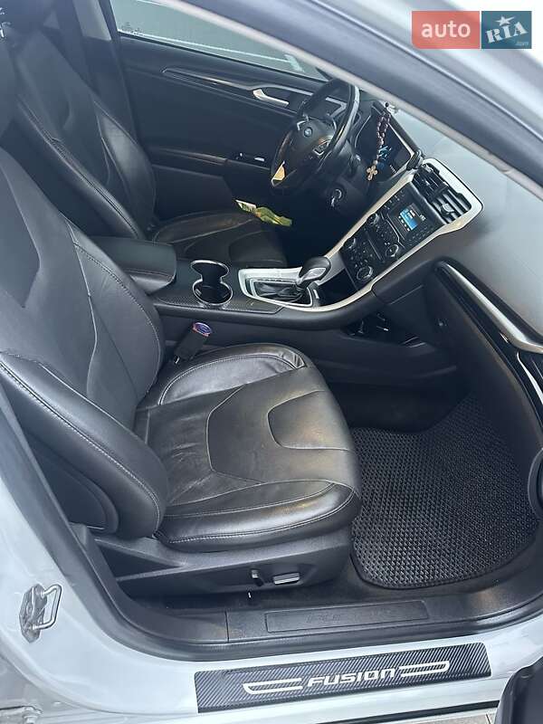 Седан Ford Fusion 2014 в Киеве