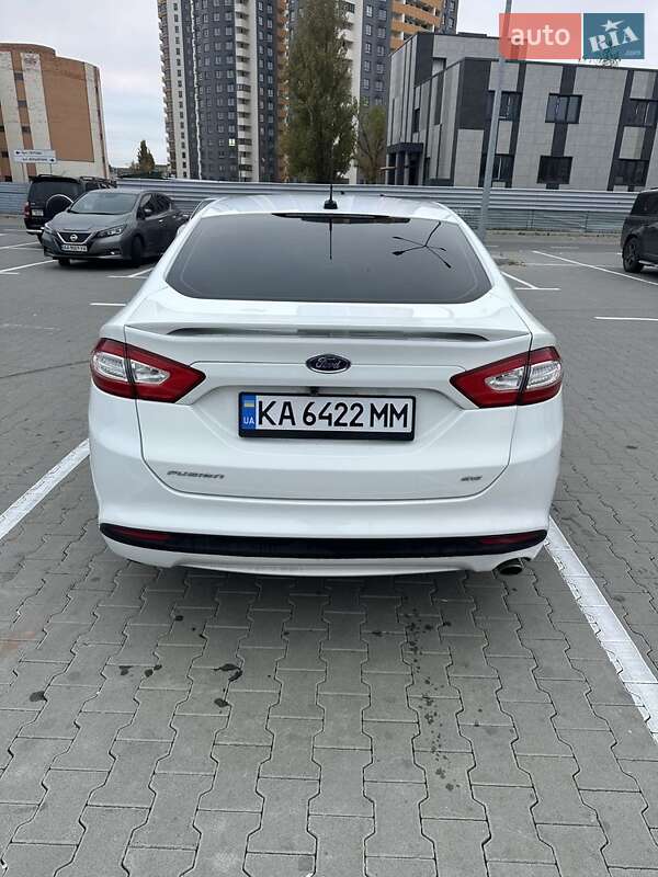 Седан Ford Fusion 2014 в Киеве