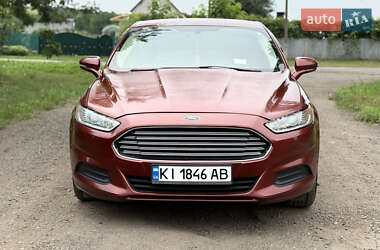 Седан Ford Fusion 2014 в 