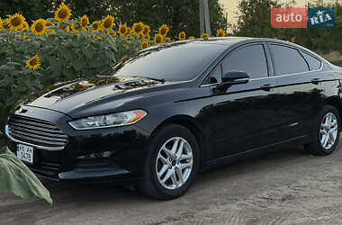 Седан Ford Fusion 2014 в 