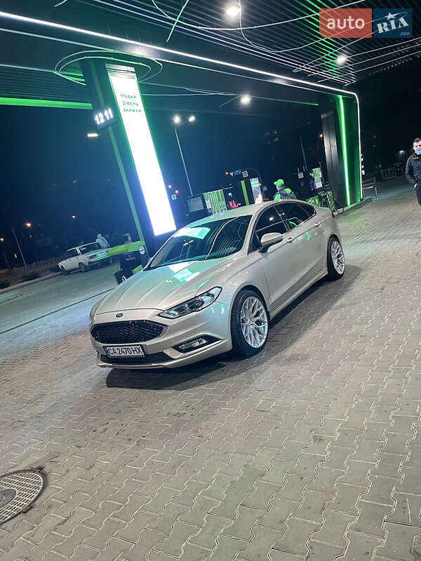 Седан Ford Fusion 2017 в Киеве