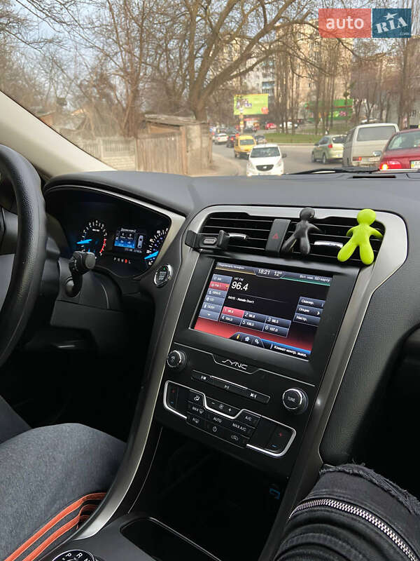 Седан Ford Fusion 2017 в Киеве