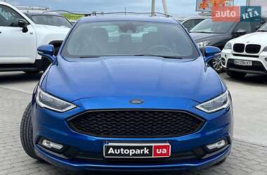 Седан Ford Fusion 2017 в 