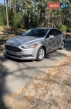 Седан Ford Fusion 2018 в 