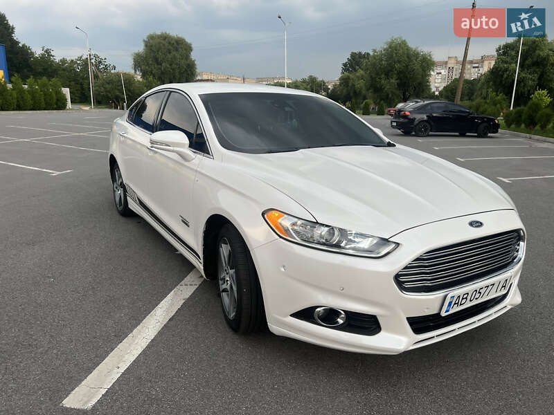 Седан Ford Fusion 2014 в Хмельнике