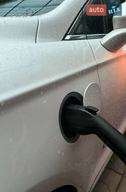 Седан Ford Fusion 2014 в 