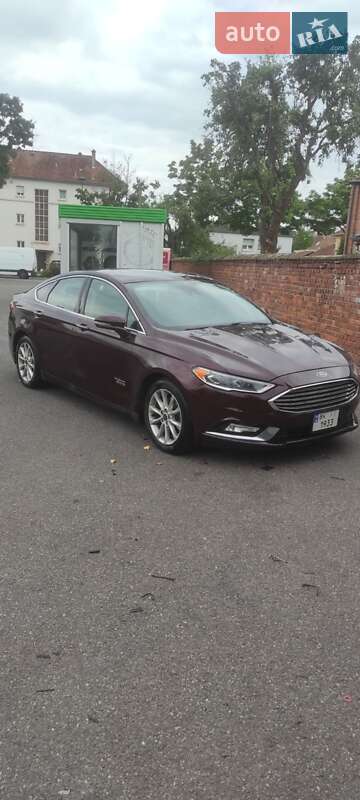 Ford Fusion 2016