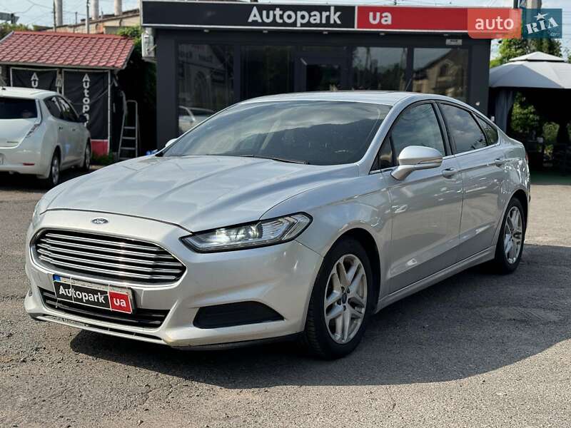 Ford Fusion 2015