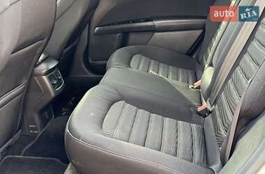Седан Ford Fusion 2015 в 