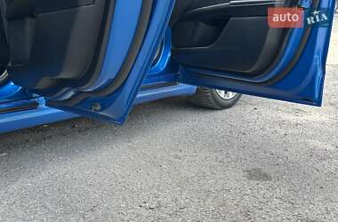 Седан Ford Fusion 2019 в 