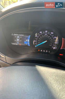 Седан Ford Fusion 2018 в 