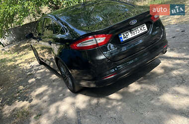 Седан Ford Fusion 2013 в 