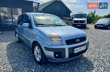 Хэтчбек Ford Fusion 2006 в 