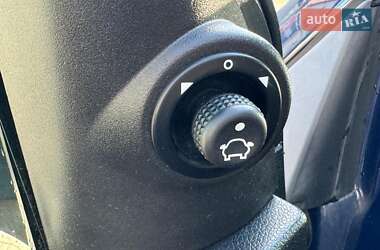 Хэтчбек Ford Fusion 2011 в 