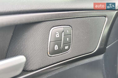 Седан Ford Fusion 2020 в 