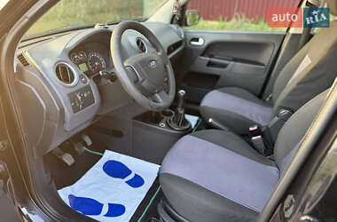 Хэтчбек Ford Fusion 2007 в 