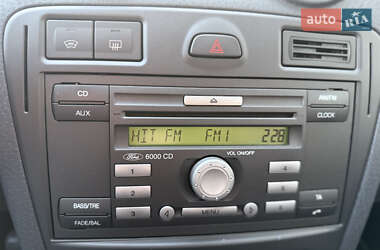 Хэтчбек Ford Fusion 2007 в 