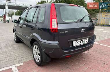Хэтчбек Ford Fusion 2009 в 