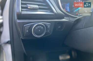 Седан Ford Fusion 2018 в 