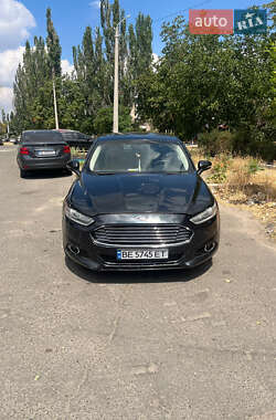 Седан Ford Fusion 2014 в 
