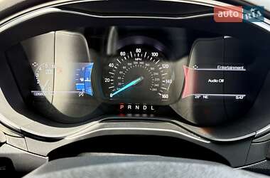Седан Ford Fusion 2019 в 