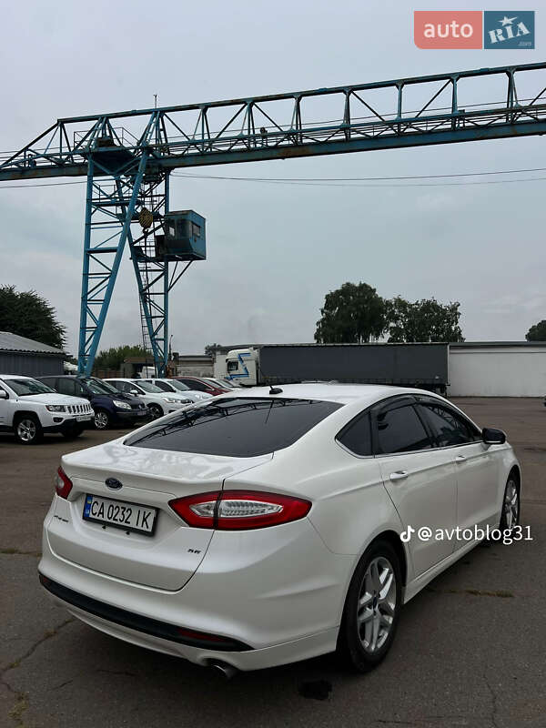 Седан Ford Fusion 2013 в Черкассах