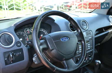 Хэтчбек Ford Fusion 2009 в 