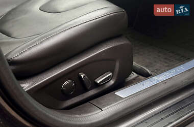 Седан Ford Fusion 2014 в 