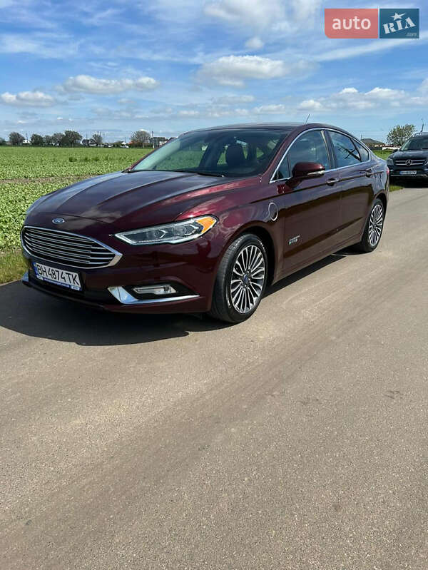 Седан Ford Fusion 2016 в Одессе
