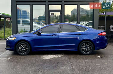 Седан Ford Fusion 2014 в 