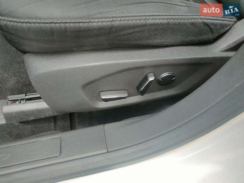 Седан Ford Fusion 2013 в Києві