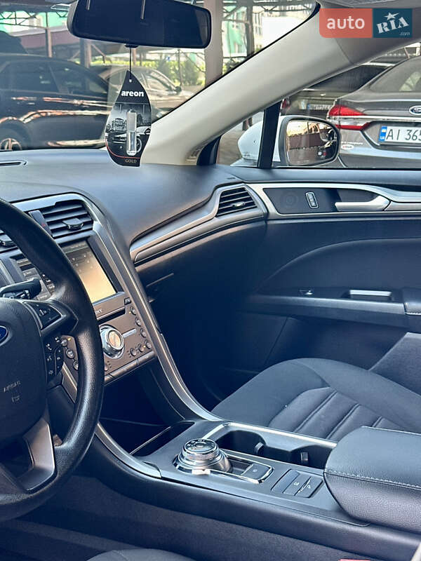 Седан Ford Fusion 2017 в Одессе