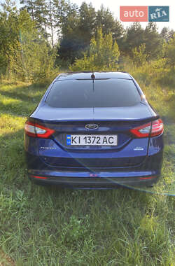 Седан Ford Fusion 2014 в 