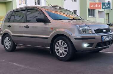 Хэтчбек Ford Fusion 2003 в Харькове